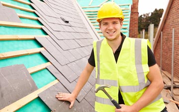 find trusted Skinflats roofers in Falkirk